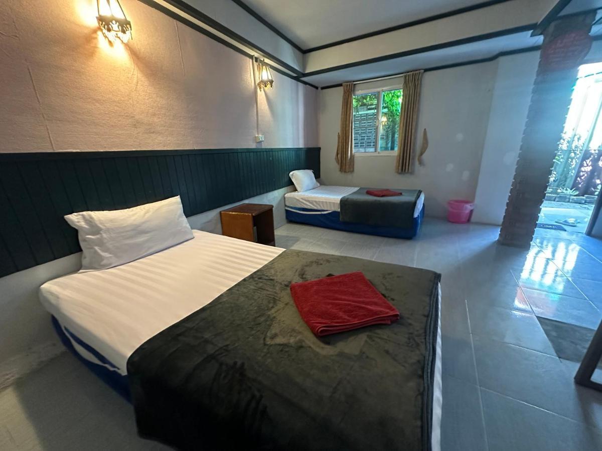 Phiphi Film House Hotel Bagian luar foto